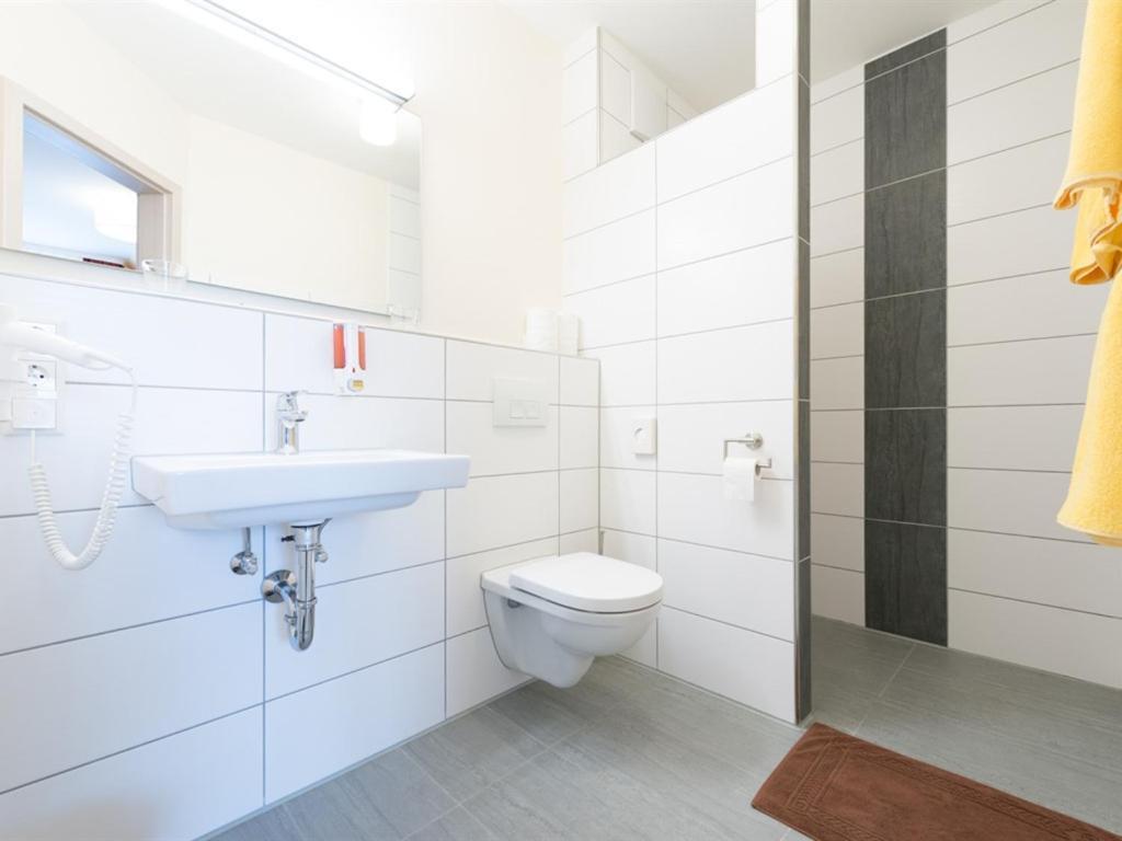 Landgasthof Schwarzes Ross Ansbach Dış mekan fotoğraf
